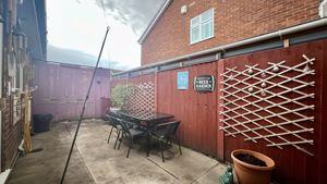 Photo 6- click for photo gallery